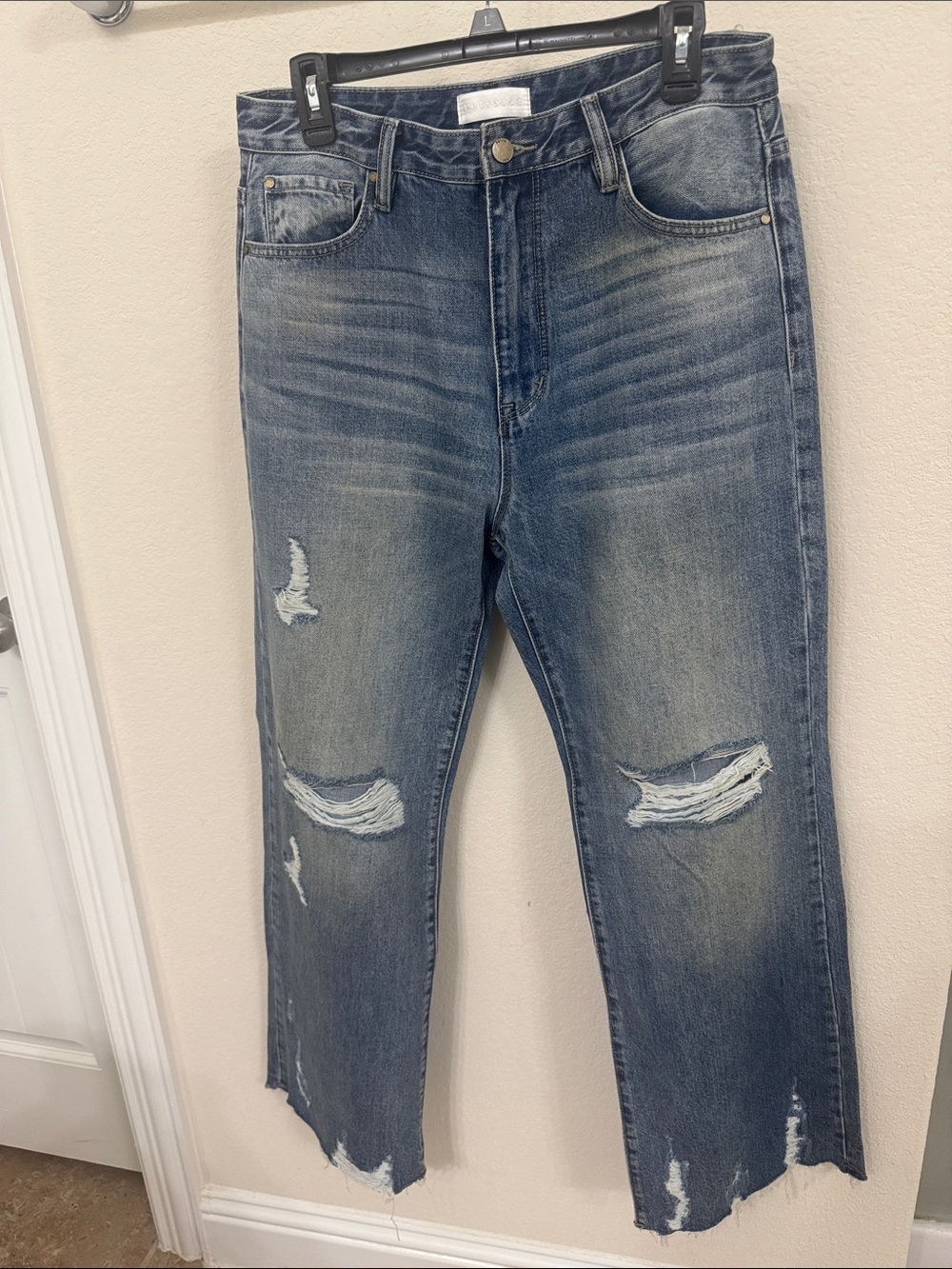 High-Rise Distressed Women’s Jeans - Medium Blue